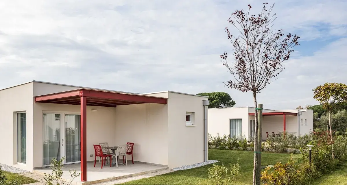 Vada Village: recensioni positive per queste moderne villette con patio e giardino curato.